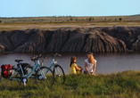Erleben Sie die Umgebung bei einer Radtour, z. B. um den Großräschener See.