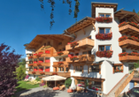 Hotel Olympia, Pettneu am Arlberg, Tirol, Österreich, Außenansicht