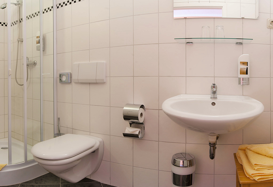 Beispiel eines Badezimmers in der Hotelferienanlage Friedrichsbrunn