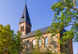 Besuchen Sie die Bonhoeffer Kirche in Friedrichsbrunn.