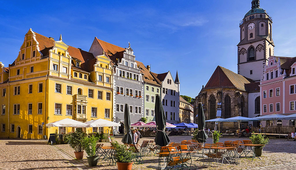 Der schöne Marktplatz von Meißen begeistert jeden Urlauber.