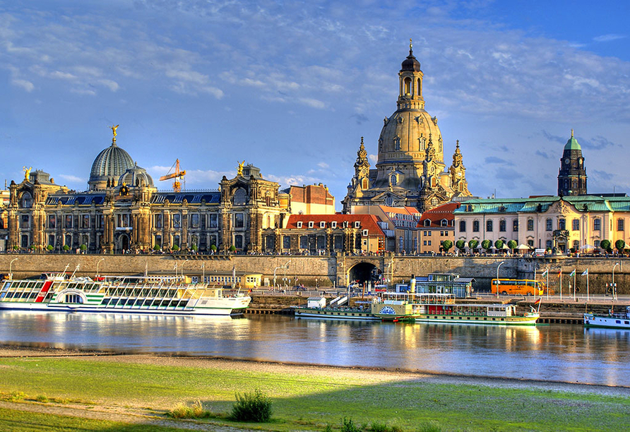 Machen Sie einen Tagesausflug nach Dresden.
