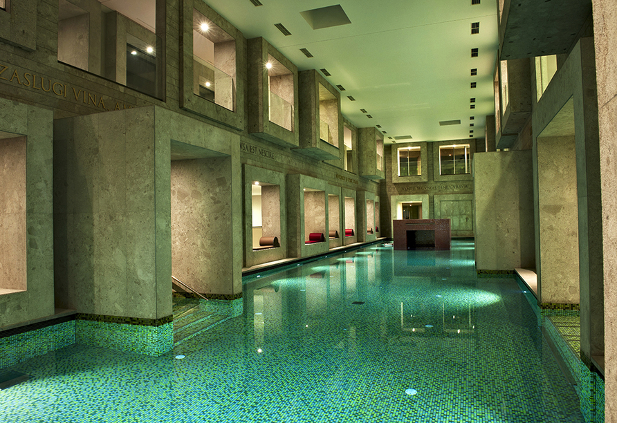 Architektonisch einzigartige Badelandschaft im Hotelkomplex Rimske Terme.
