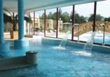 8-tägige Autorundreise Österreich und Ungarn, Schwimmbad innen im Hungest Hotel Pelion