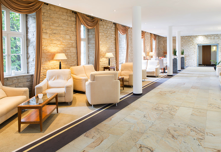 Herzlich empfangen werden Sie in der Lobby, die vom ersten Moment an Wohlgefühl verbreitet.