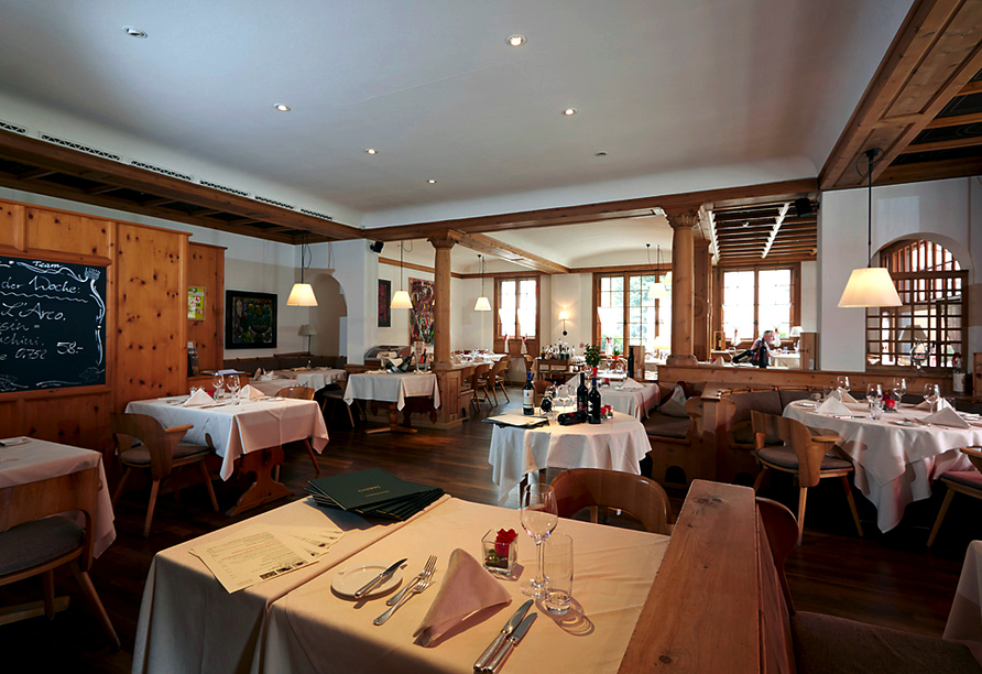 Schweizer Spezialitäten werden Ihnen im Restaurant des Hotels Meierhof serviert.