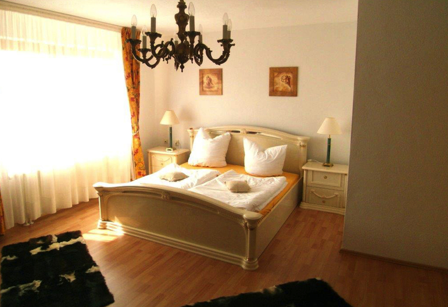 Hotel auf der Hohe in Ballenstedt im Harz, Beispiel Doppelzimmer