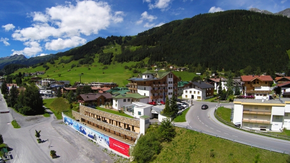 Hotel Nassereinerhof in St. Anton am Arlberg in Tirol, Idyllisches Panorama
