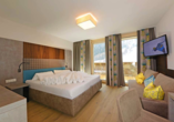 Hotel Nassereinerhof in St. Anton am Arlberg in Tirol Beispiel Doppelzimmer Superior