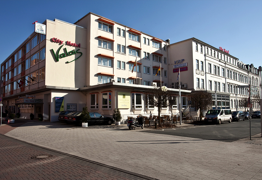 Außenansicht vom City Hotel Valois