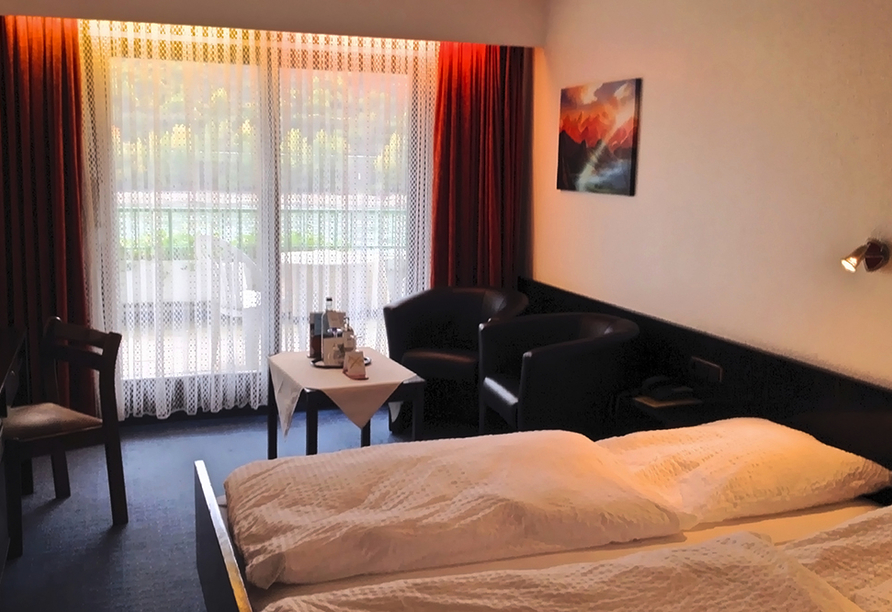 Zimmerbeispiel im Hotel Rheinlust in Boppard.
