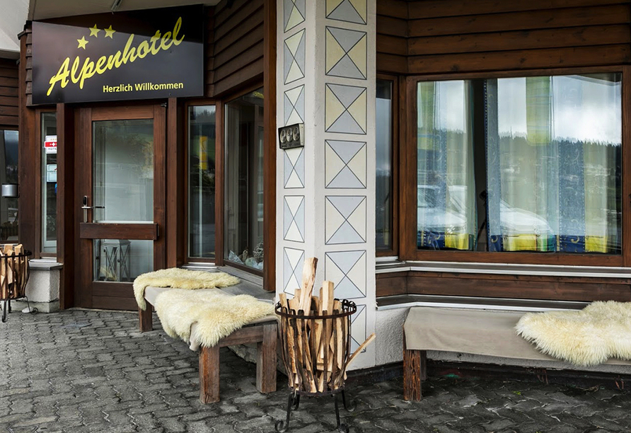 Kommen Sie entspannt in Ihrem Urlaub im Alpenhotel Flims an.