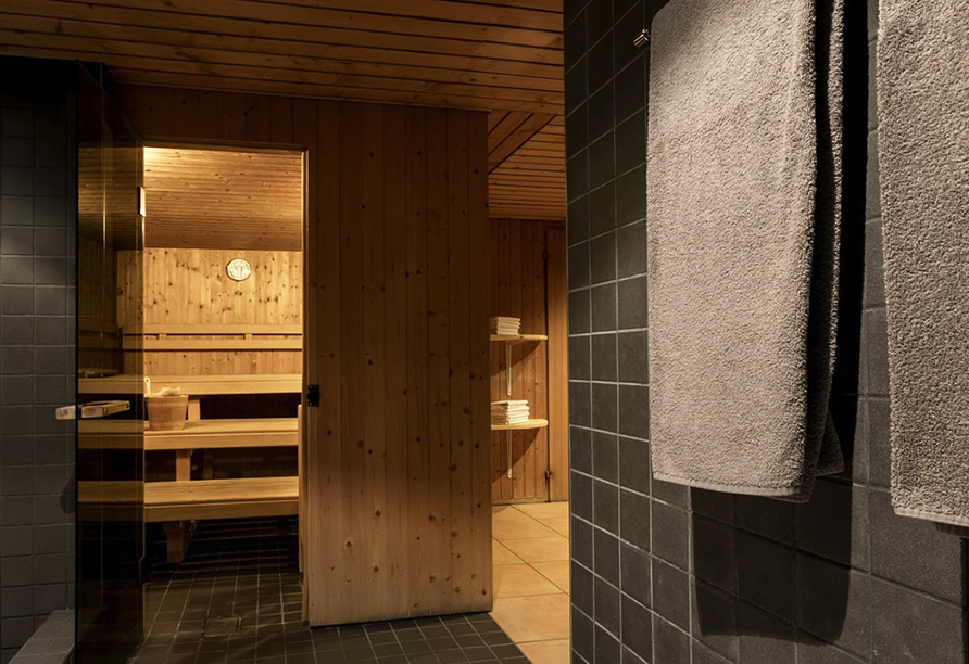 Genießen Sie eine Auszeit in der Sauna im Alpenhotel Flims.