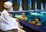 Genießen Sie wohltuende Ruhe im Thermal-Hallenbad des Fini-Resorts Badenweiler.
