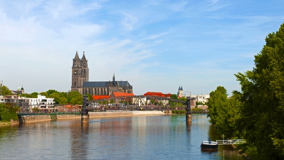 Besichtigen Sie den Dom der Stadt Magdeburg an der Elbe.