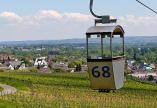 Mit der Kabinenseilbahn fahren Sie gemütlich hinauf zum Niederwald-Denkmal.