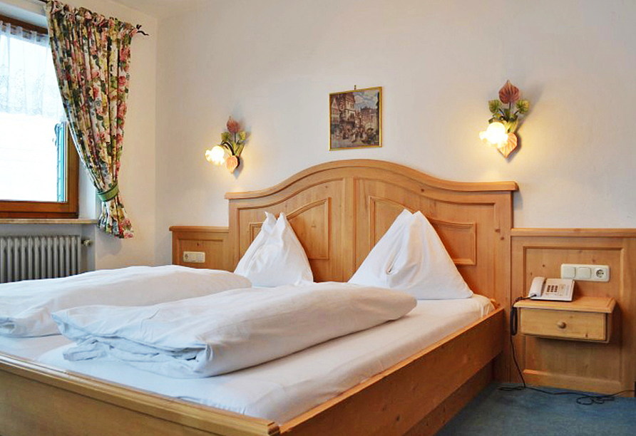 Hotel Aurach in Österreich Zimmerbeispiel