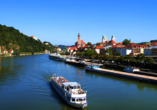 Auch eine Schifffahrt entlang der Donau ist ein unvergessliches Erlebnis.