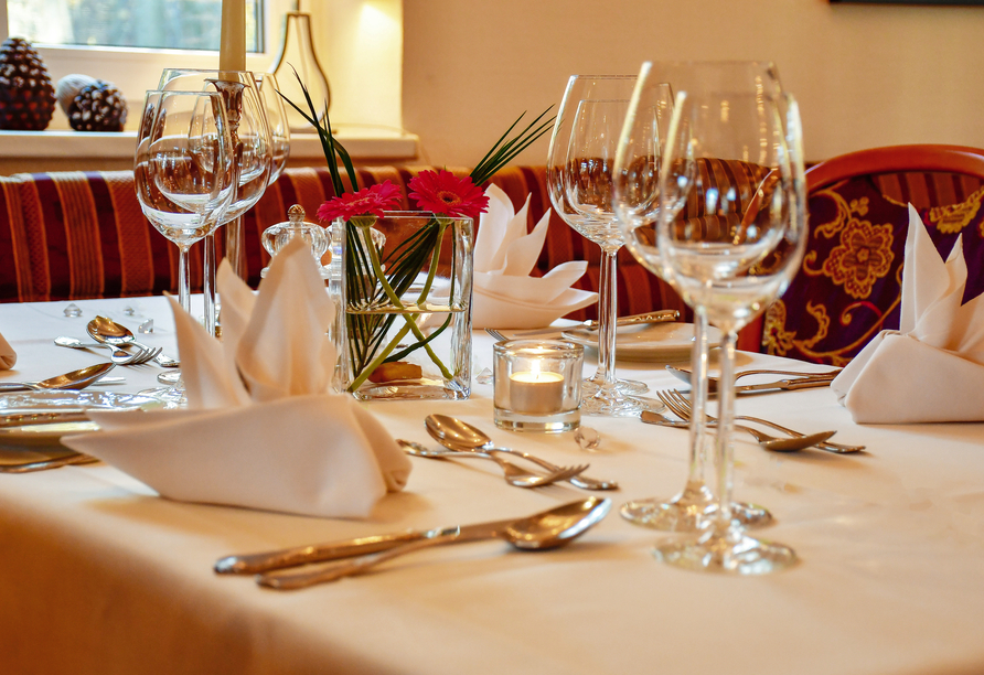Das Restaurant des Ringhotels Villa Margarete empfängt Sie in angenehmer Atmosphäre.