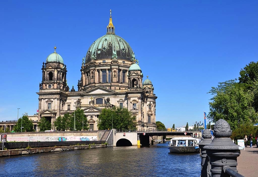 Den imposanten Berliner Dom müssen Sie gesehen haben.