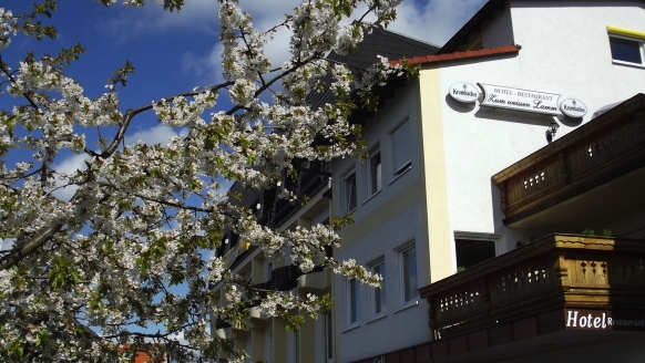 Hotel Zum Weissen Lamm in Rothenberg-Kortelshütte im Odenwald, Außenansicht