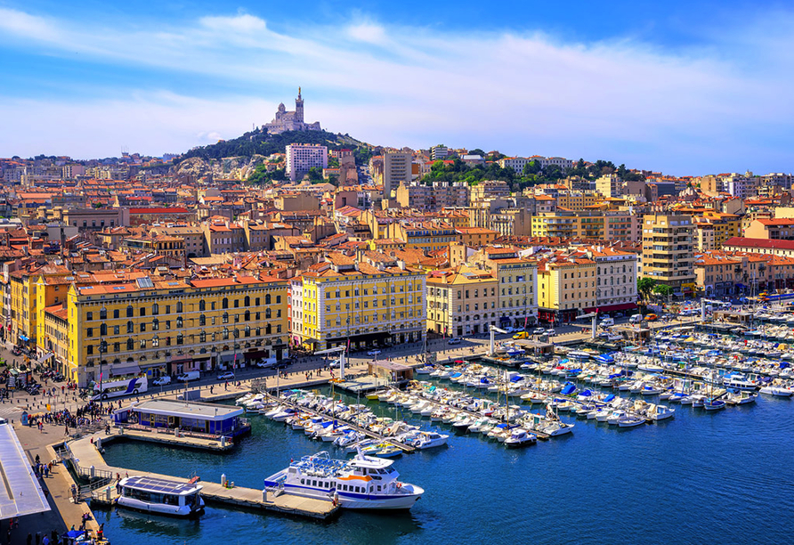 Als französische Großstadt mit den meisten Sonnenstunden und dem mildesten Klima ist Marseille das ganze Jahr über ein beliebtes Reiseziel.