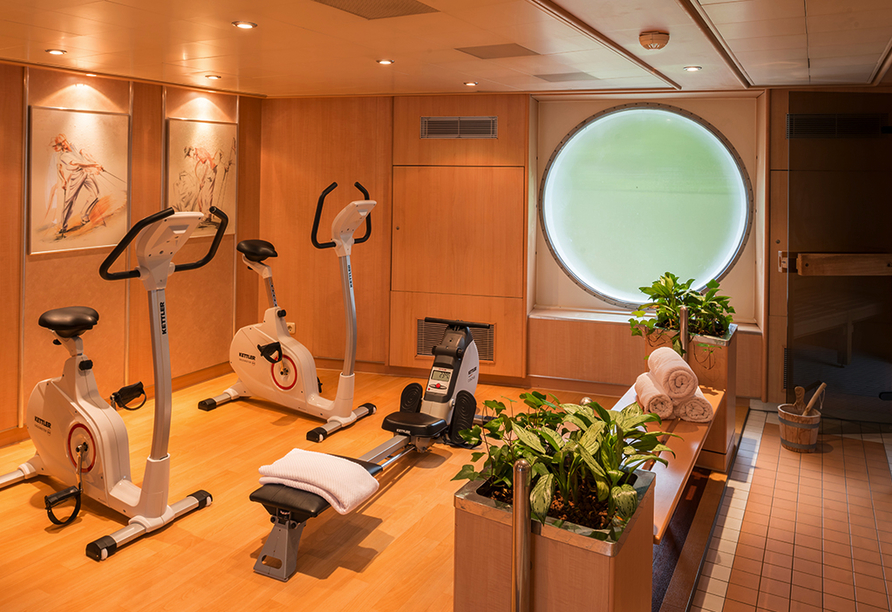 Fitness- und Wellnessbereich an Bord von BOLERO