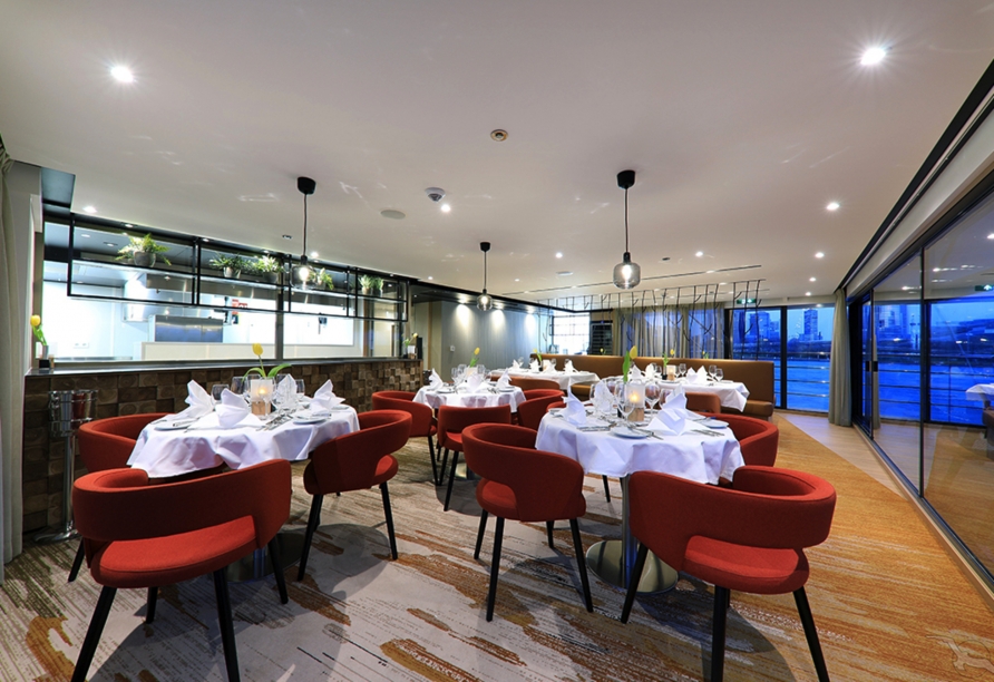 Freuen Sie sich auf ein Spezialitäten-Restaurant an Bord von Adora.