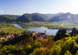Bestaunen Sie die malerische Landschaft der Wachau.
