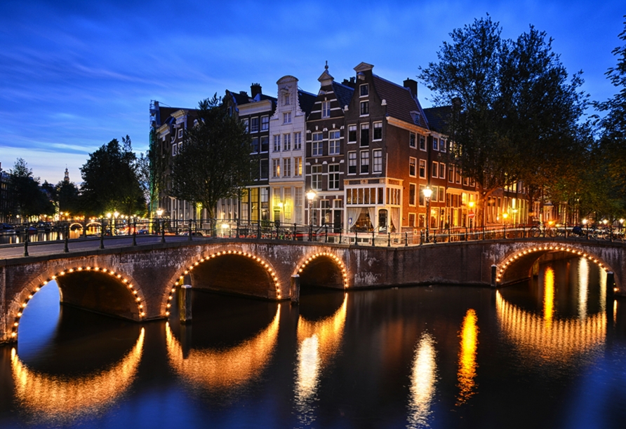 Freuen Sie sich auf ein Lichtermeer in Amsterdam.