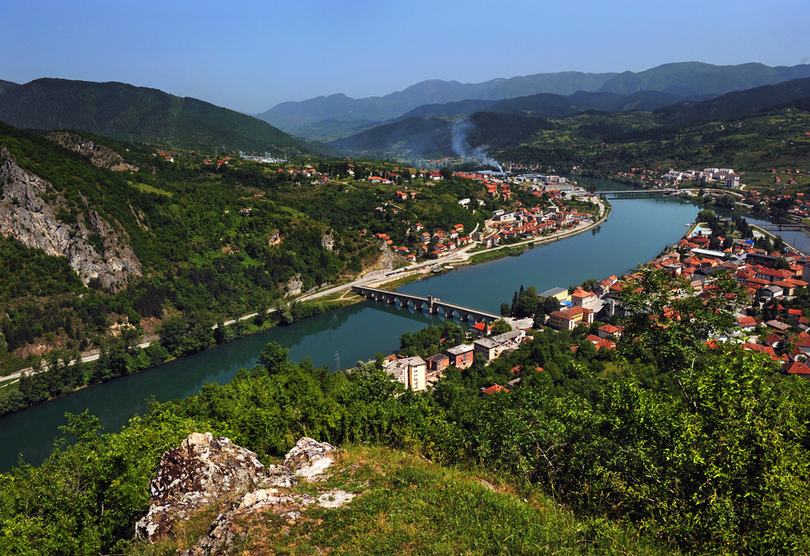 Radeln Sie von Visegrád aus durch die sanft hügelige Landschaft des Donauknies.
