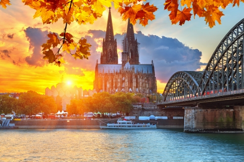 In der herzlichen Domstadt Köln beginnt und endet Ihre Flusskreuzfahrt.