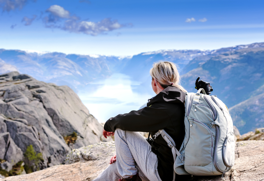 Freuen Sie sich auf Ausflüge und Wanderungen in der herausragenden Natur Norwegens.