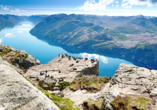 Machen Sie einen Ausflug zum Preikestolen mit atemberaubender Aussicht!