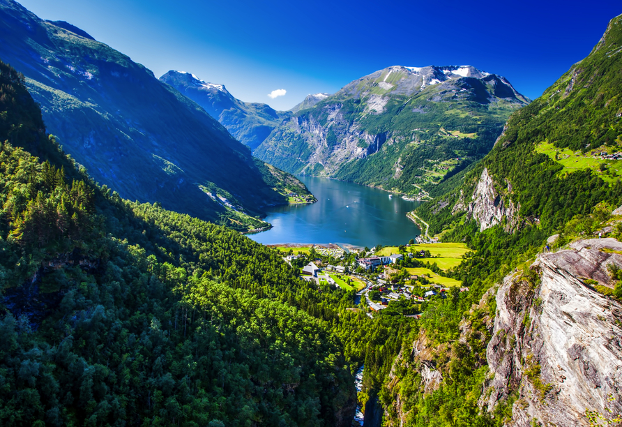 Ansicht auf den Geirangerfjord in Norwegen