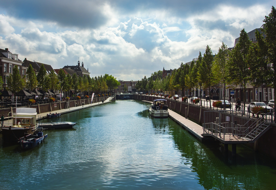 Breda begeistert mit seinem historischen Stadtbild und charmanten Gassen.