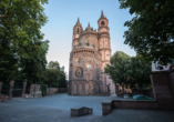 Besuchen Sie die Nibelungenstadt Worms.