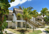 Außenansicht eines Hauses im Hotel Coin de Mire Attitude