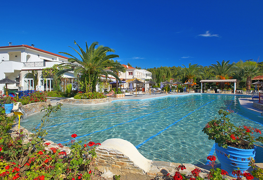 Hotel Chrousso Village, Außenpool