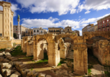 Lecce wird Sie mit seinen eindrucksvollen Barockgebäuden in den Bann ziehen.