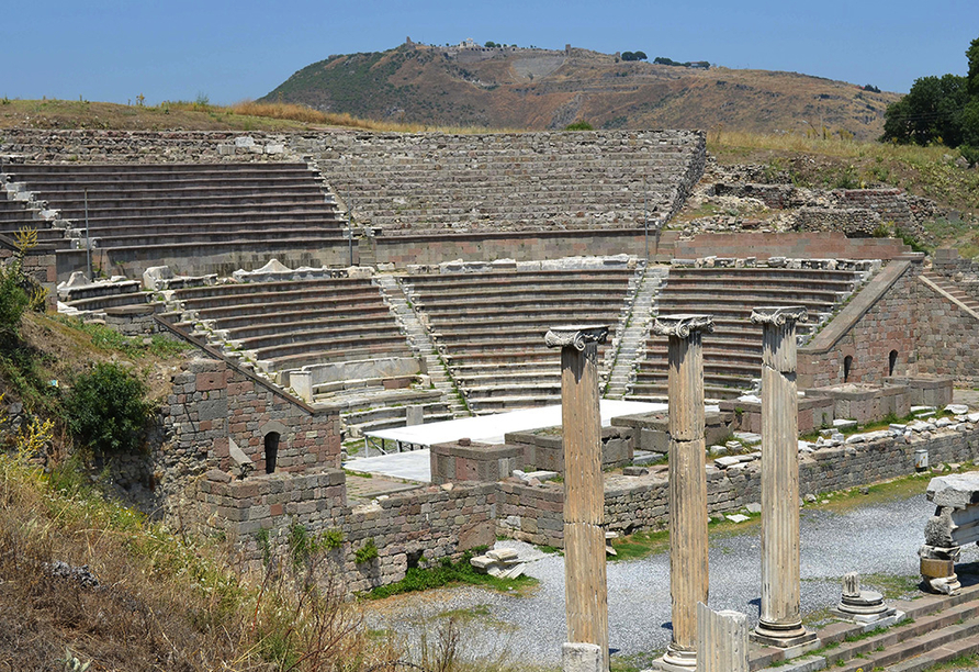 Das eindrucksvolle Asklepieion auf Kos setzt sich aus mehreren, terrassenförmig angelegten Ebenen zusammen.