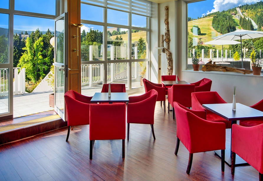 Die Panorama Lounge im Best Western Ahorn Hotel Oberwiesenthal