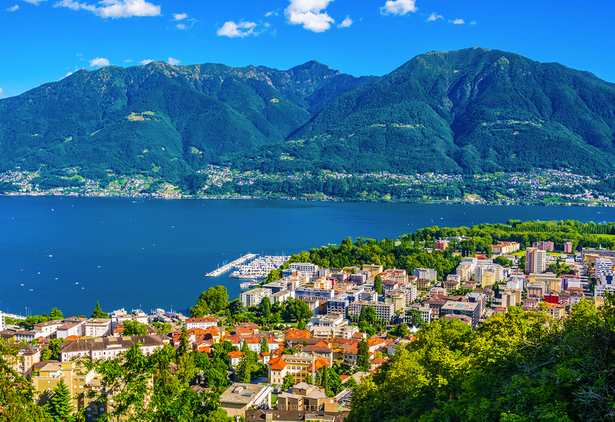 Der Lago Maggiore ist die zweite Station Ihrer Rundreise.