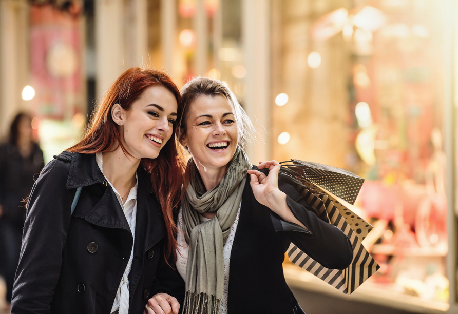 Die Wojska-Polskiego-Straße lädt zum entspannten Bummeln und Shoppen ein.