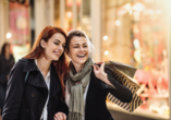 Die Wojska-Polskiego-Straße lädt zum entspannten Bummeln und Shoppen ein.