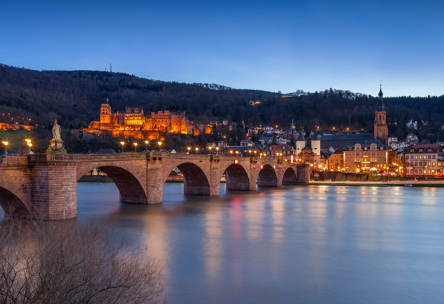 Lassen Sie sich vom malerischen Heidelberg verzauben.