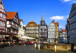 Die Altstadt von Fritzlar überzeugt mit gut erhaltenen Fachwerkhäusern.