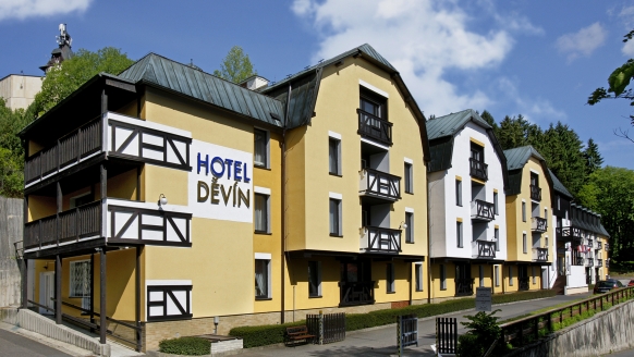 Spa Hotel Devin in Marienbad, Böhmisches Bäderdreieck, Tschechien, Außenansicht