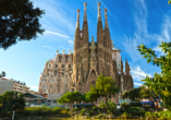 Bestaunen Sie die imposanta Sagrada Família in Barcelona.
