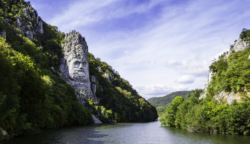 Die Statue des Dakerkönigs Decebalus ist ca. 55 Meter hoch und zugleich die höchste Felsskulptur in Europa. 